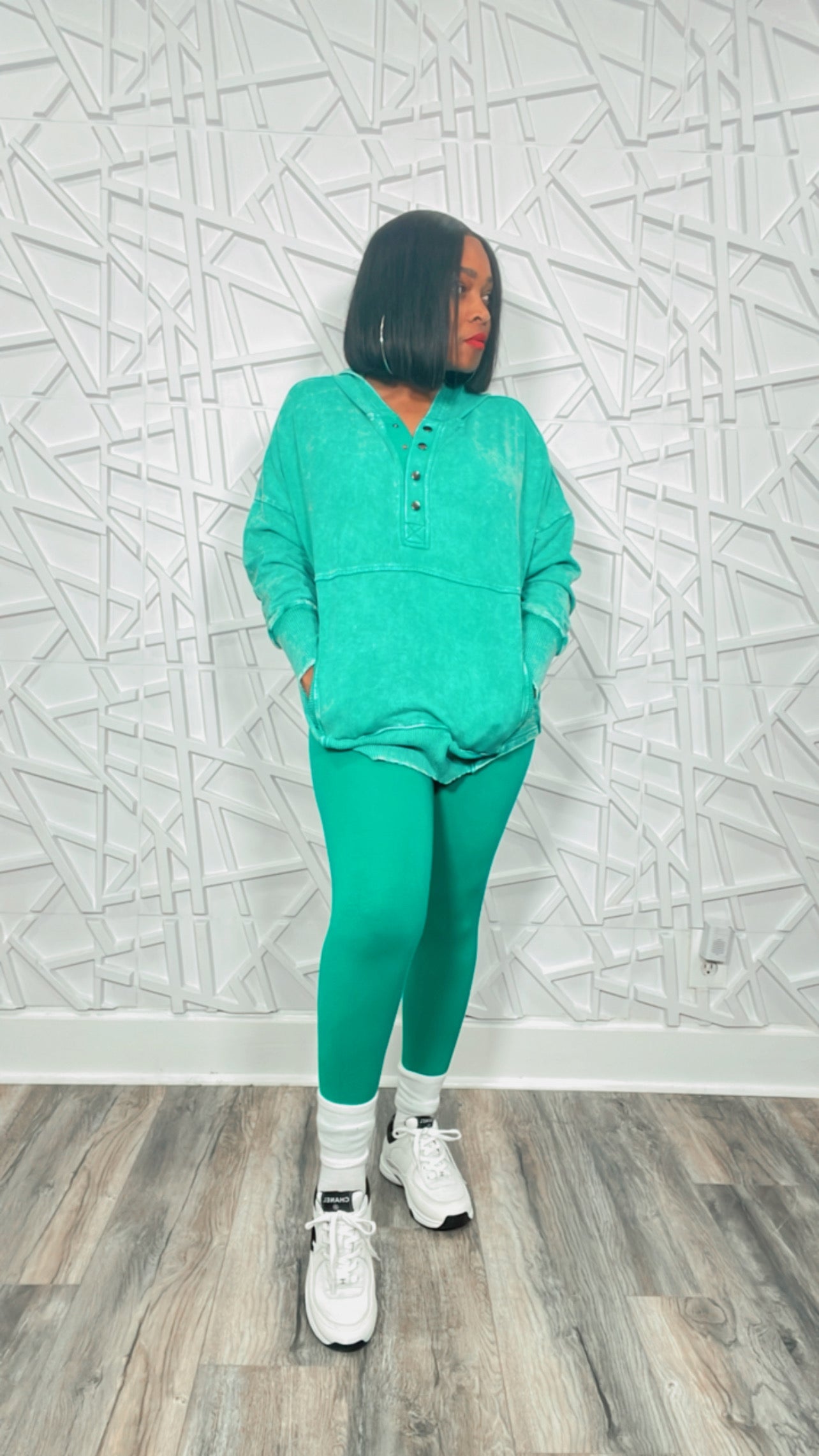 Pretty in the Hoodie Mineral Wash Pullover & Legging Set ( Kelly Green)