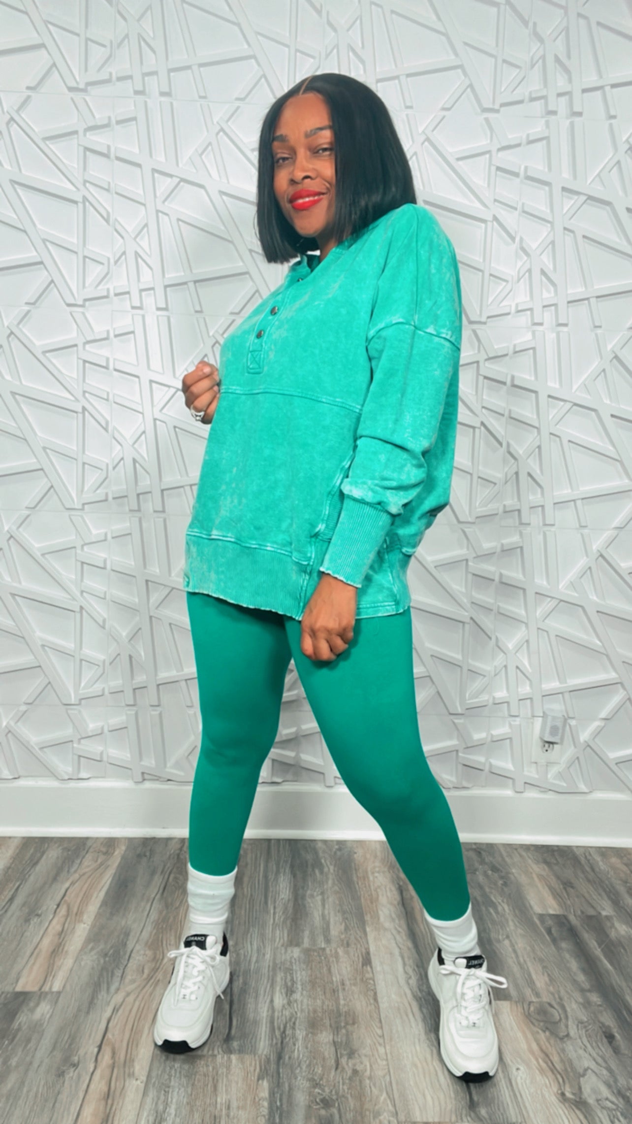 Pretty in the Hoodie Mineral Wash Pullover & Legging Set ( Kelly Green)