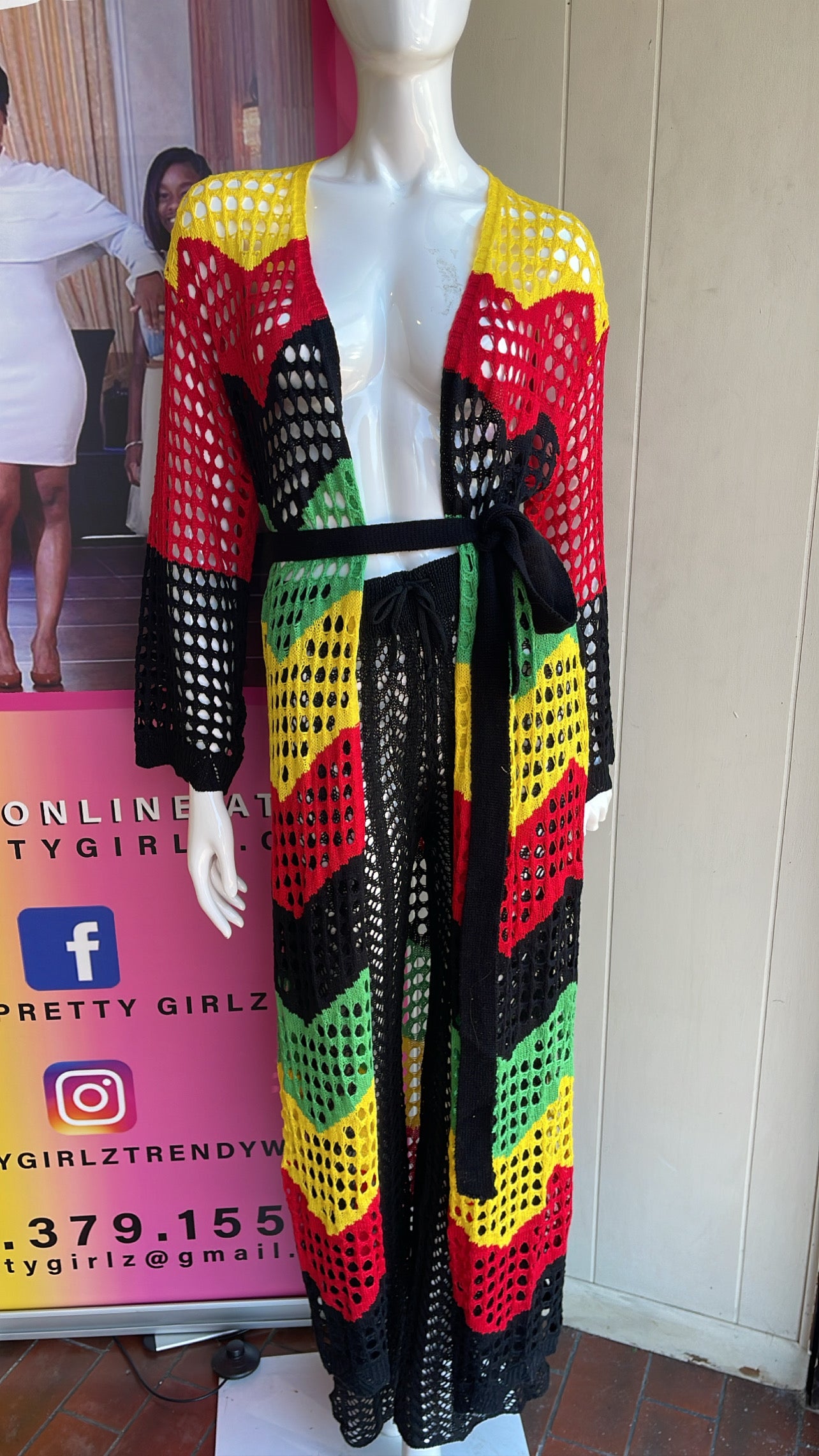 Book me a Flight to Jamaica Kimono
