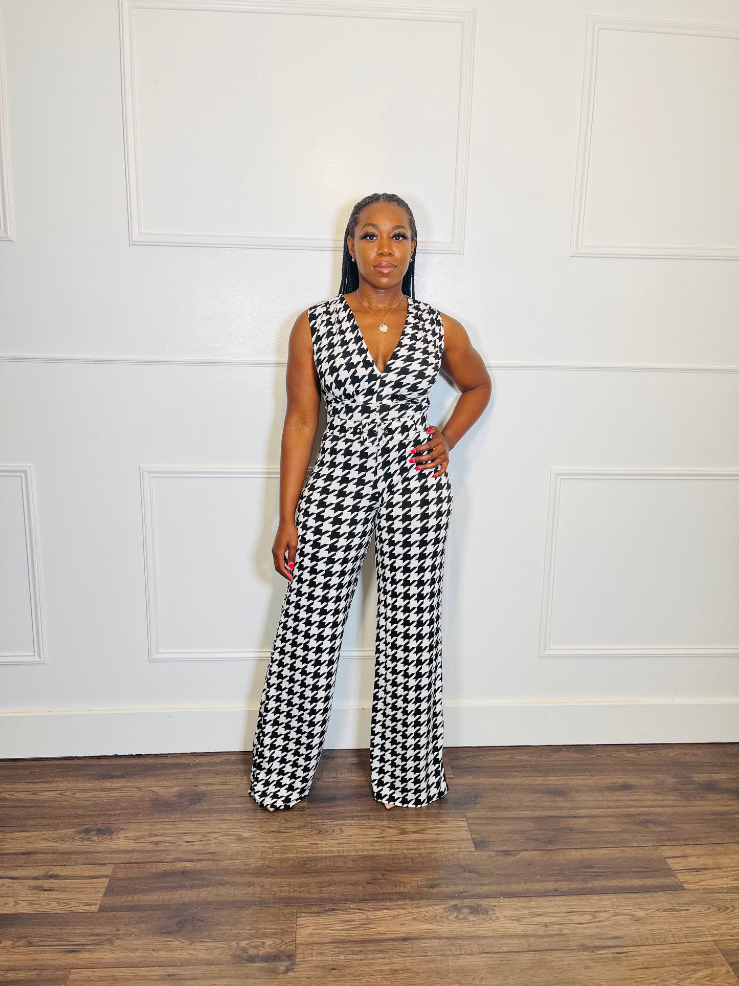 Pretty in Houndstooth Jumpsuit(up to XL)