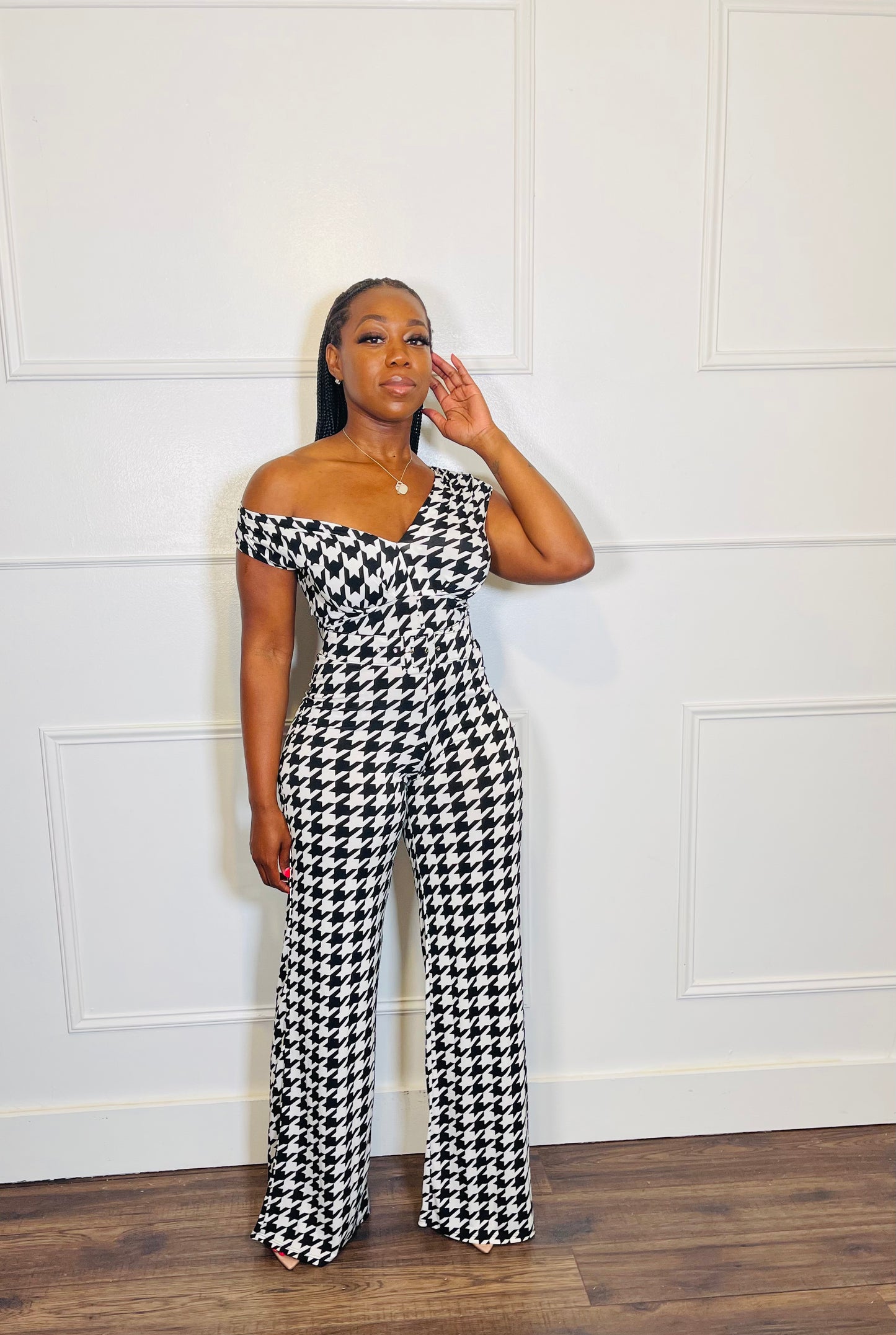 Pretty in Houndstooth Jumpsuit(up to XL)